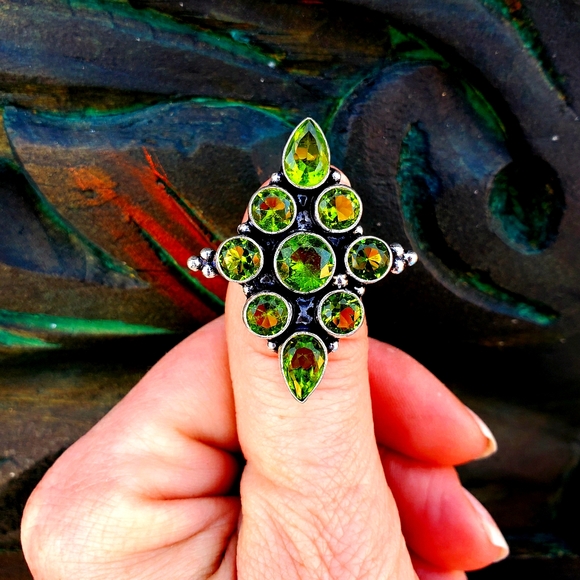 New Unique Peridot 925 Silver Statement Ring. - Picture 2 of 10